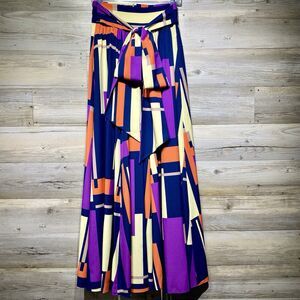 TOV Los Angeles Multicolor Geometric Maxi Skirt + Ribbon Zip Slit Size 38/Small